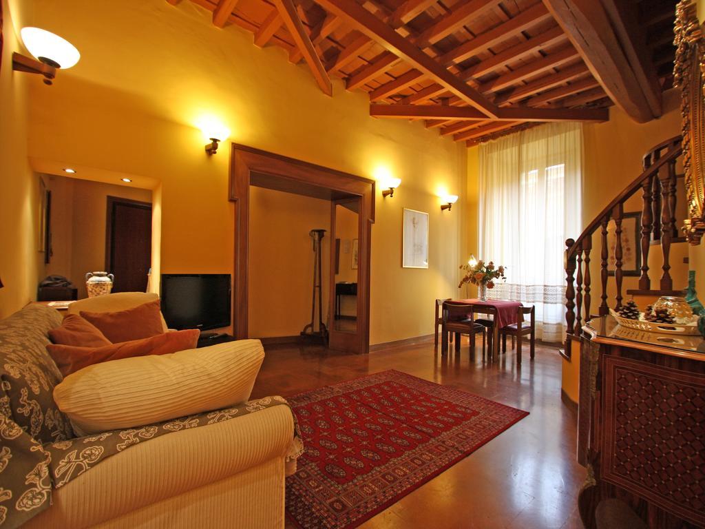 Domus Navona Pantheon Apartment โรม ภายนอก รูปภาพ
